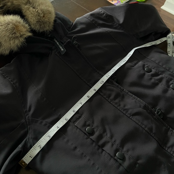 Canada Goose Kensington Parka Size Small - Picture 14 of 14